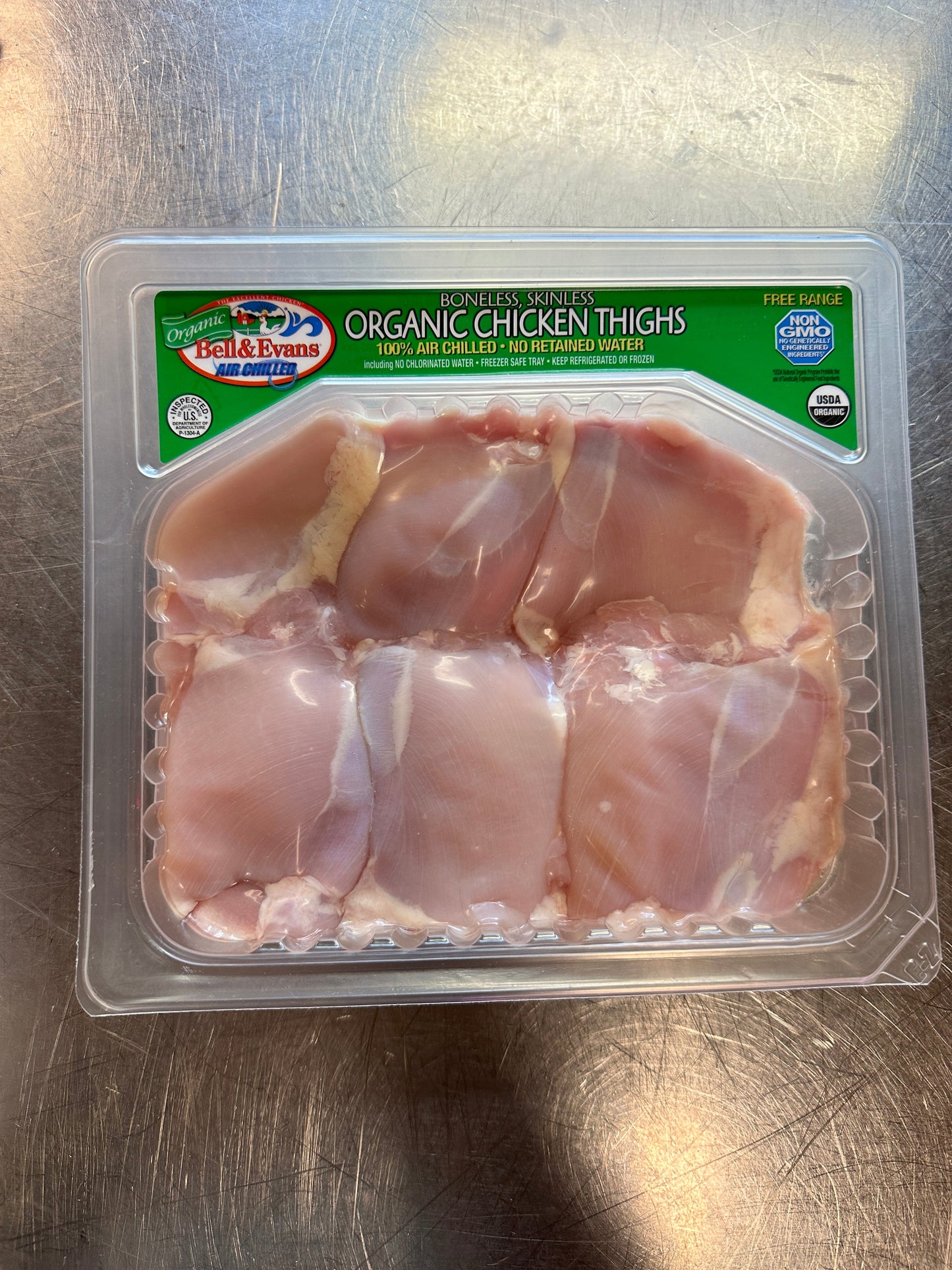 Bell & Evans Organic Boneless Skinless Chicken Thighs (6 per package)