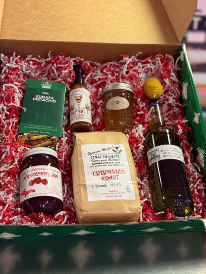 Sparrow Holiday Gift Box