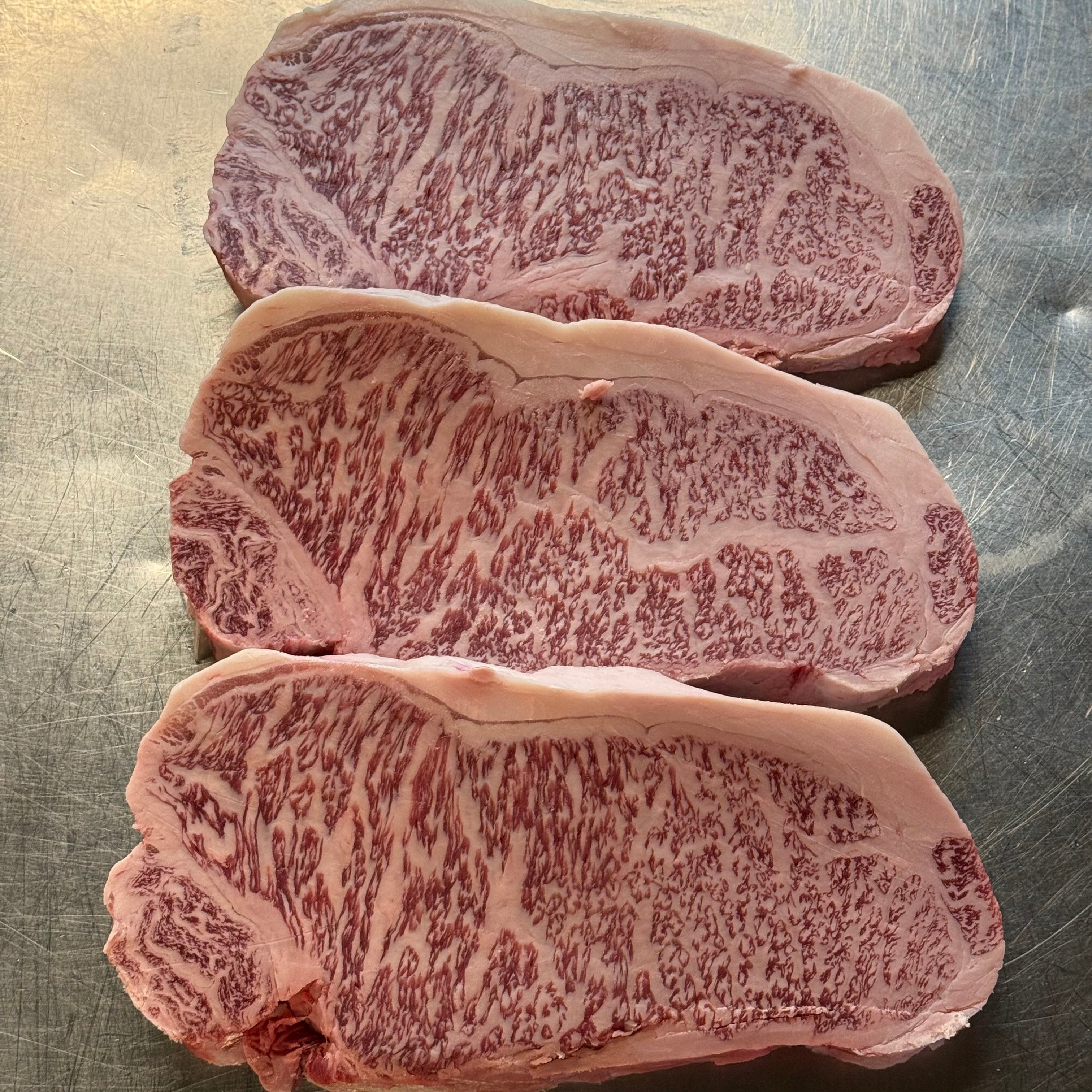 Sunflower Fed A5+ Wagyu NY Strip BSM 10-11 – Sparrow Meats